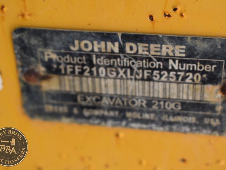 2018-deere-210g-lc-image-42