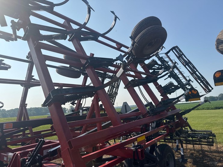 case-ih-200-image-5