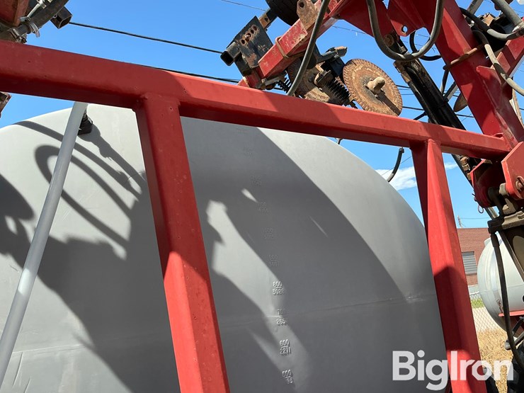 case-ih-2800-image-17