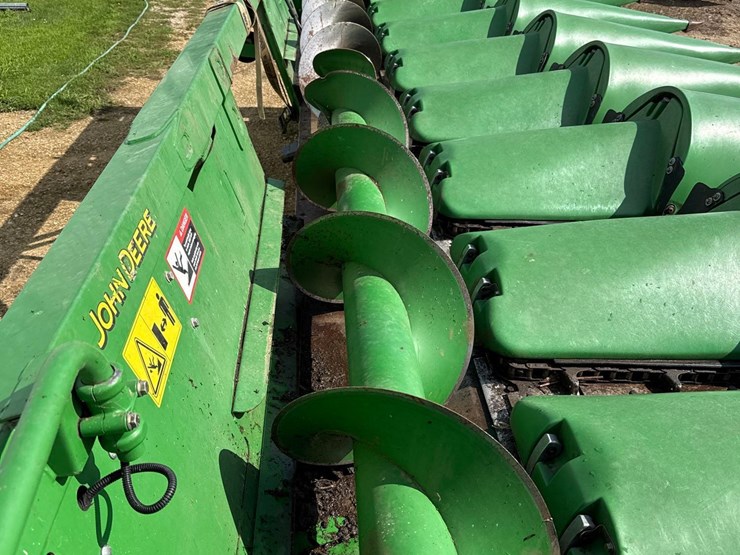 2012-john-deere-608c-image-20