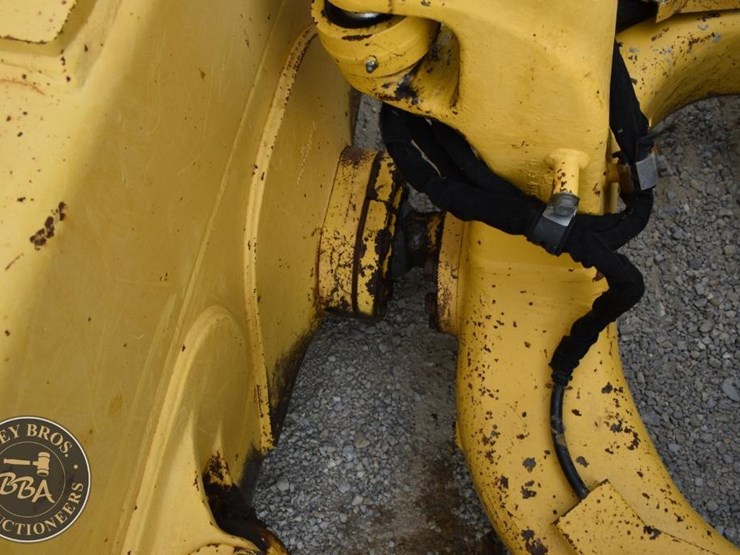 2014-komatsu-d39pxi-23-image-37