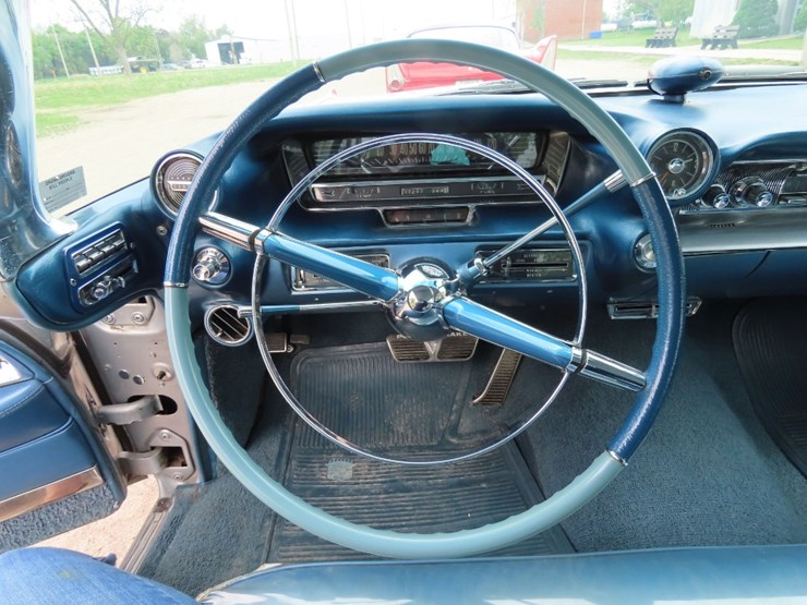 1959-cadillac-fleetwood-4dr-ht-image-27