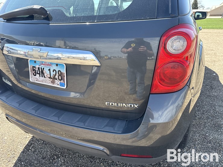 2011-chevrolet-equinox-ls-image-14