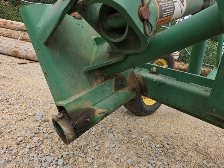 john-deere-702-image-25