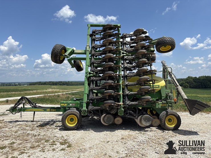 2011-john-deere-1990-image-8