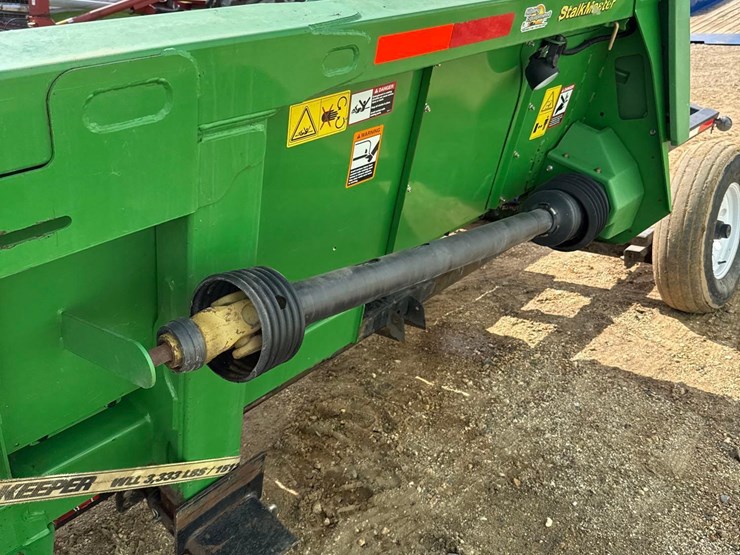 2012-john-deere-608c-image-22