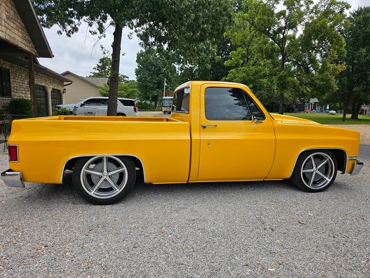 1984-chevrolet-c10-image-29
