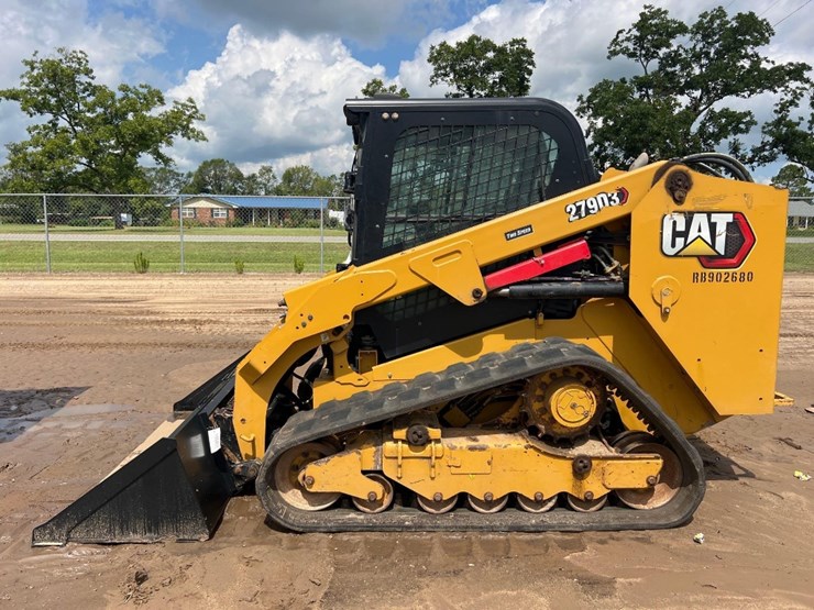 2021-caterpillar-279d3-image-1
