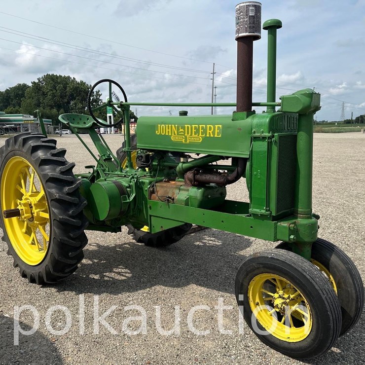 JOHN DEERE A