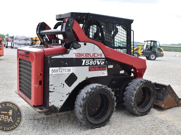 2016-takeuchi-ts80v2-image-10