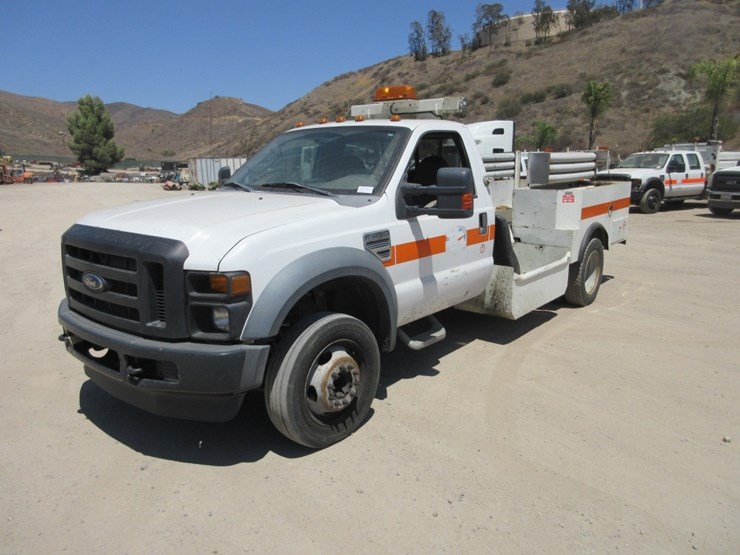 2009-ford-f450-sd-image-1