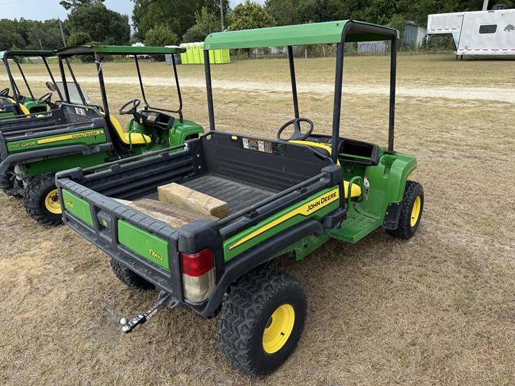 john-deere-gator-image-5