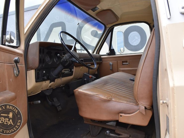 1989-chevrolet-c70-image-28