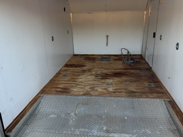 #3071-•-2007-haulmark-7'-x-12'-enclosed-trailer-image-8