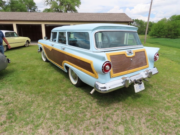 1957-ford-country-squire-4dr-wagon-image-7