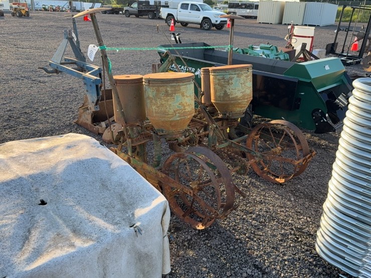 john-deere-2-image-3