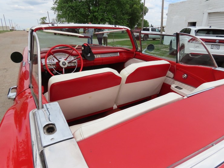 1958-ford-fairlane-500-skyliner-retractable-hardtop-image-36