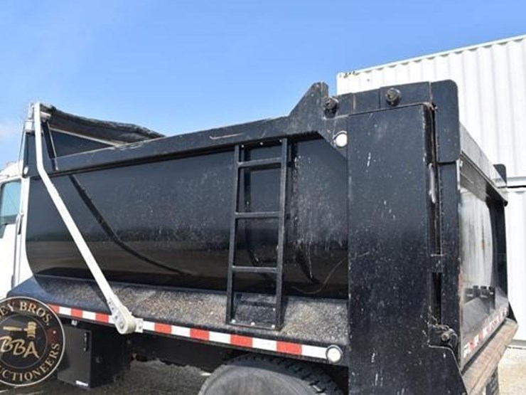 2012-kenworth-t370-image-38