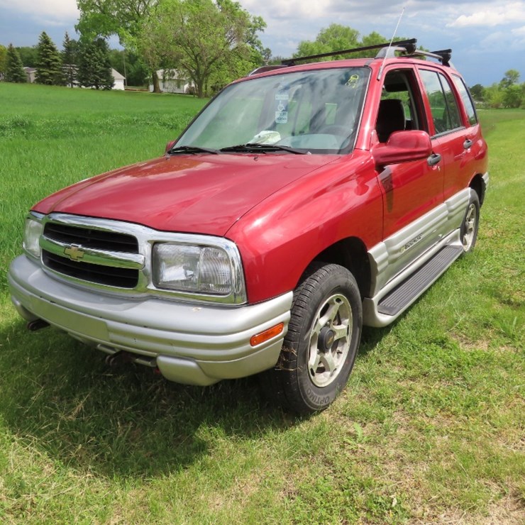 2000 CHEVROLET TRACKER