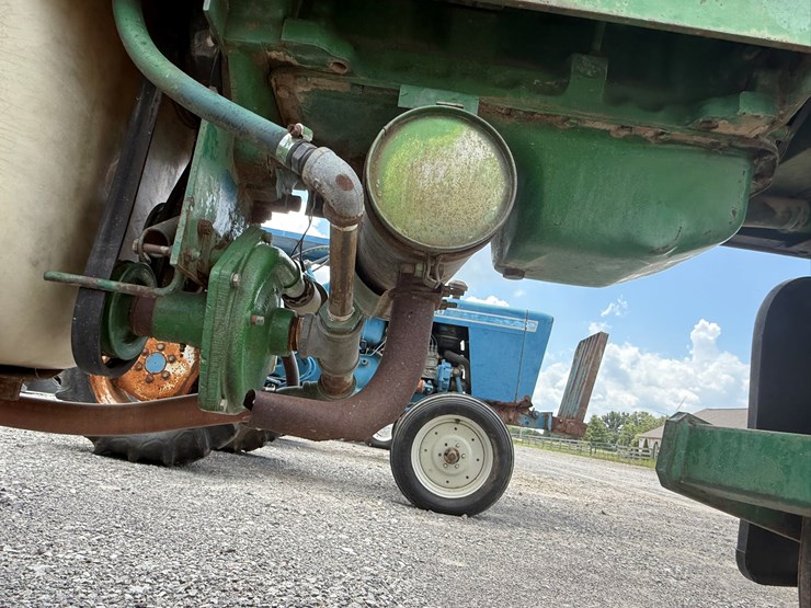 john-deere-6000-image-7
