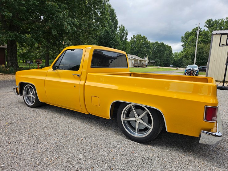 1984-chevrolet-c10-image-13