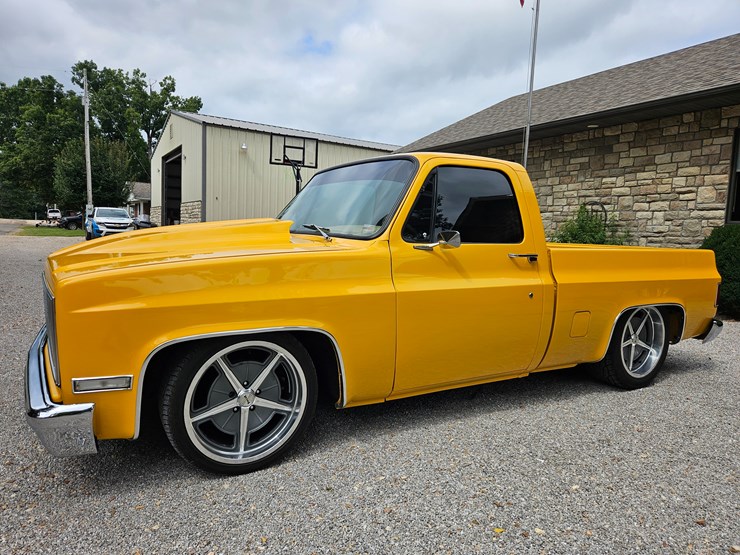 1984-chevrolet-c10-image-5