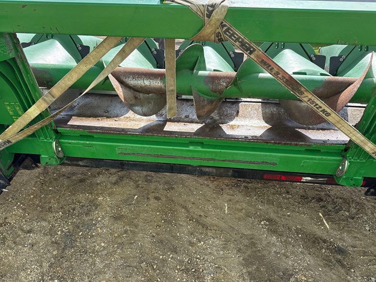 2012-john-deere-608c-image-24