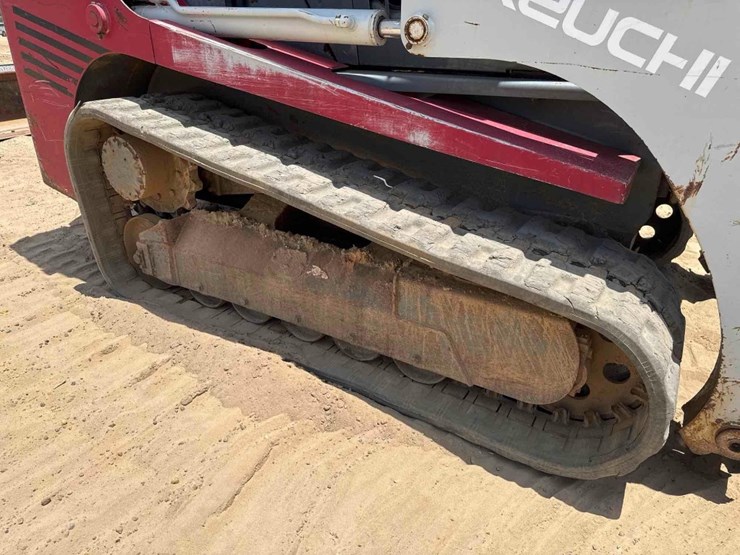 takeuchi-tl150-image-18