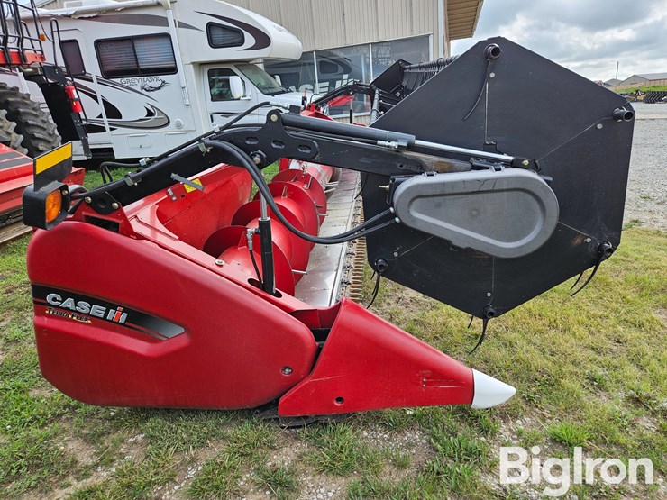 2012-case-ih-3020-image-4