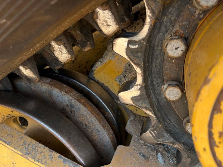 2021-caterpillar-259d3-image-14