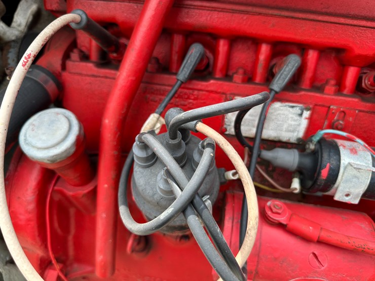 massey-ferguson-30-image-33