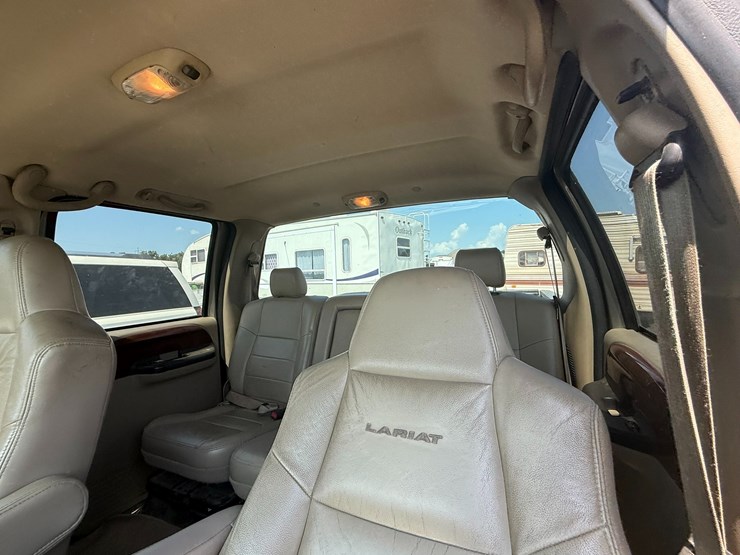 2006-ford-f250-lariat-image-47