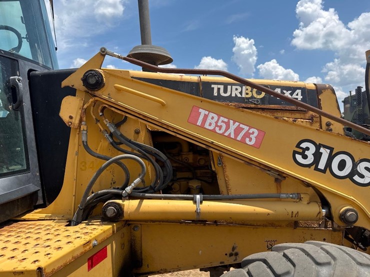 2000-deere-310se-image-24