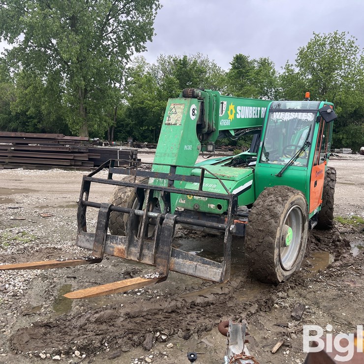 2012 JLG 8042