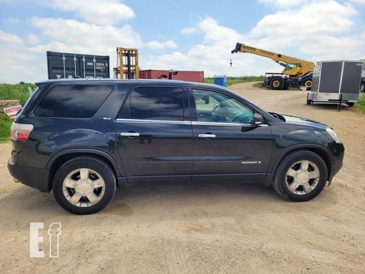 2008-gmc-acadia-image-5