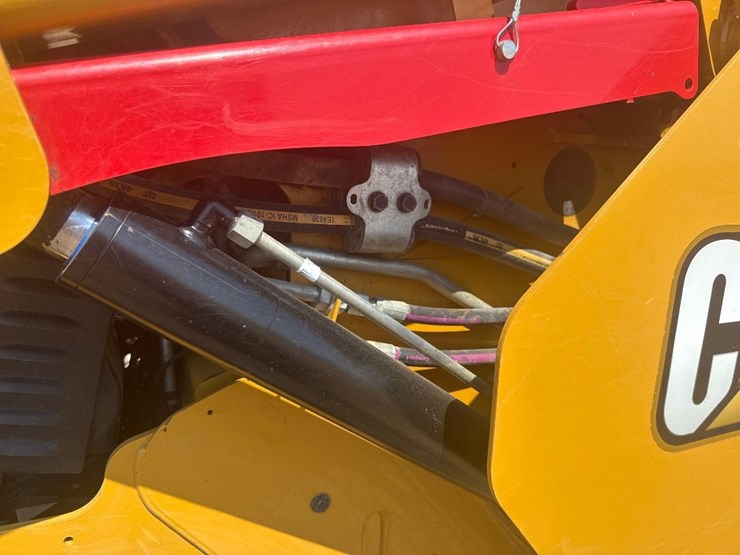 caterpillar-299d3-image-13