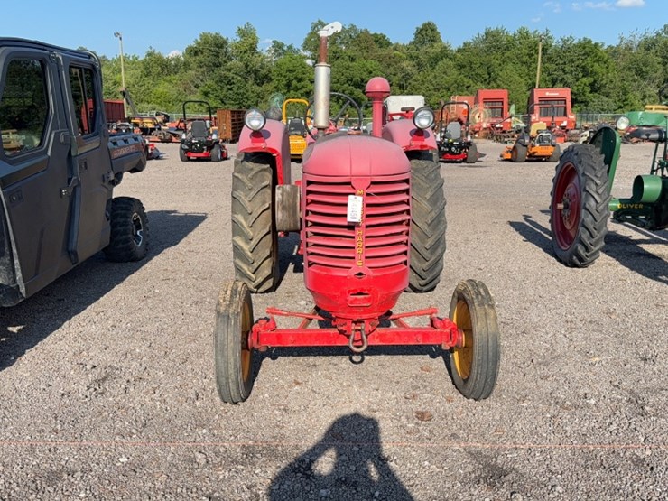 massey-ferguson-102-image-2