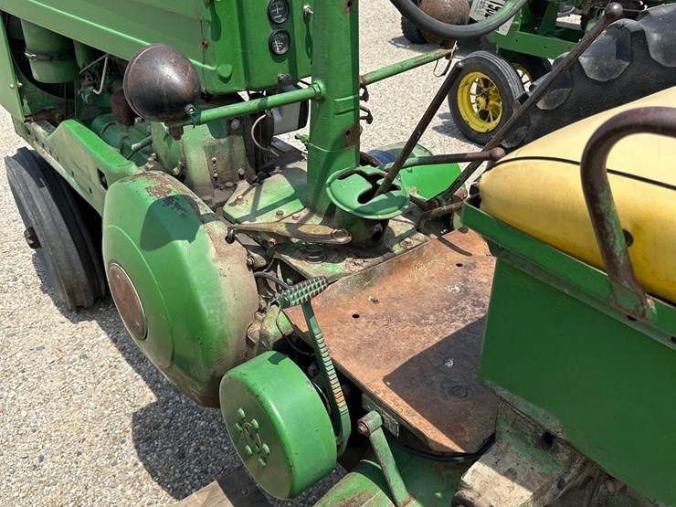 john-deere-a-image-6