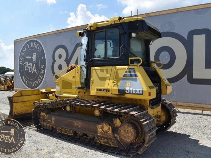 2014-komatsu-d51exi-22-image-11