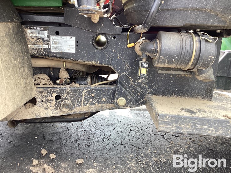 john-deere-gator-image-19
