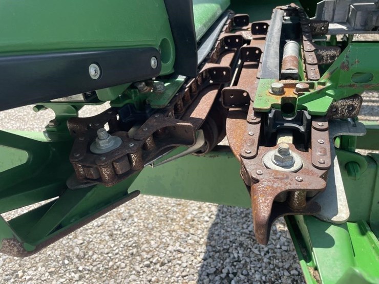 2017-john-deere-608fc-image-11