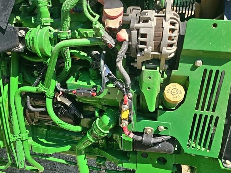2015-john-deere-5065e-image-7