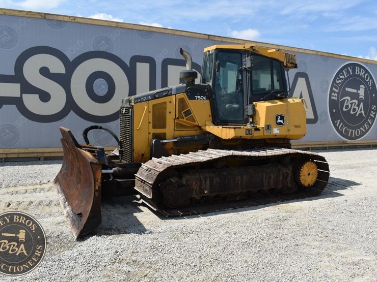 2019-deere-750k-lgp-image-3