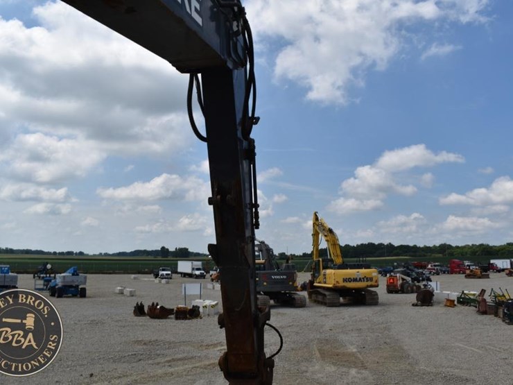 2018-deere-210g-lc-image-83