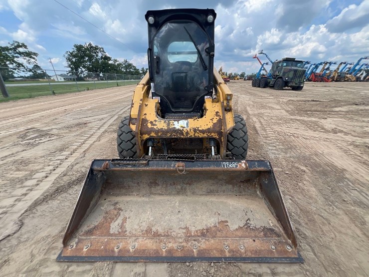 2016-caterpillar-262d-image-7