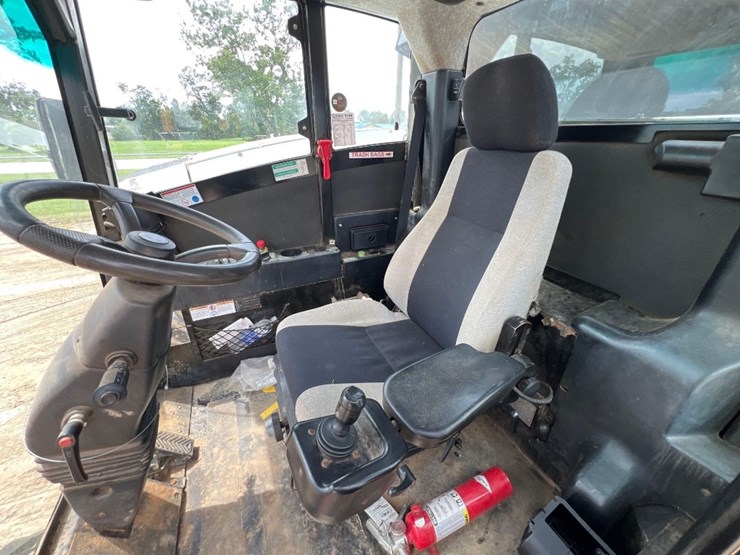2019-prinoth-panther-t14r-image-23
