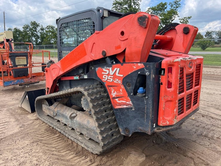 2018-kubota-svl95-2s-image-2