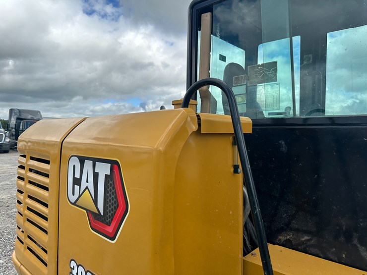 2015-caterpillar-306e-image-36