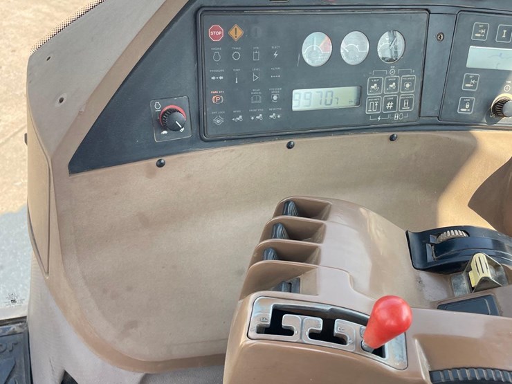 john-deere-8400-image-48