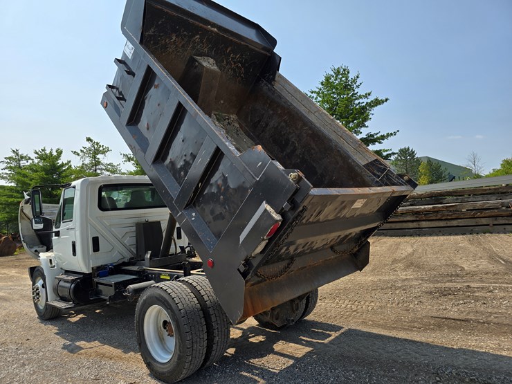 2007-international-durastar-4300-image-100